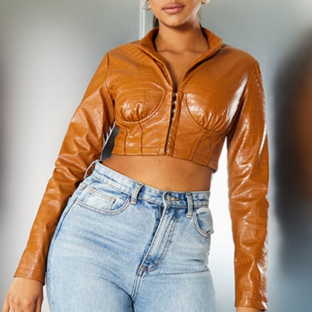 NWT PrettyLittleThing Faux Leather Croc Cup Corset Cropped Blazer Jacket, US 8